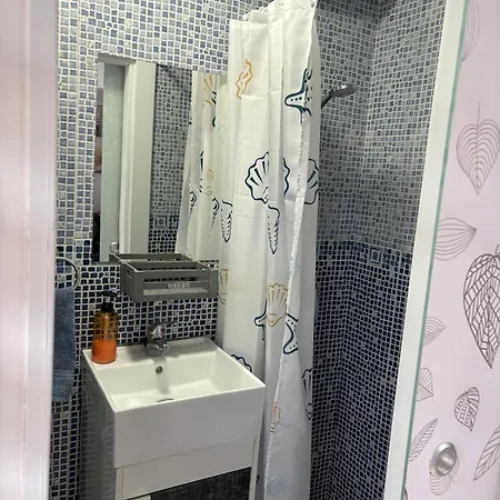 Apartment Coqueto En A 100m De La Playa *