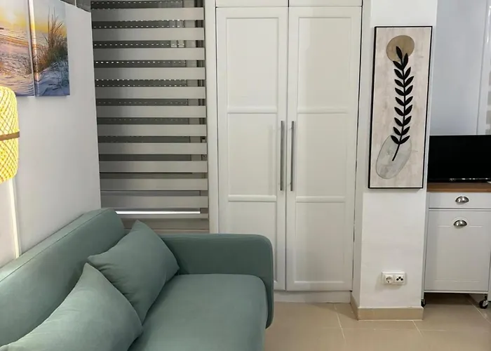 Coqueto En A 100m De La Playa Laredo