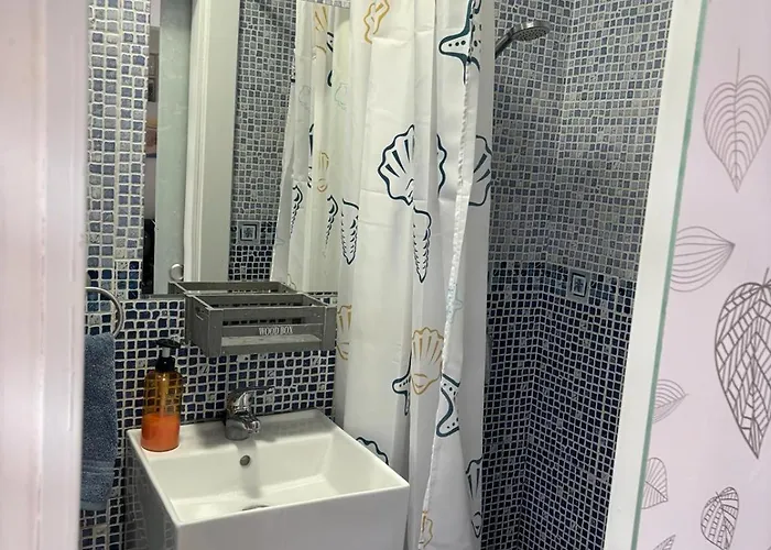 Apartamento Coqueto En A 100m De La Playa *