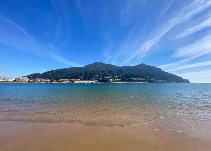 Apartamento Coqueto En A 100m De La Playa Laredo